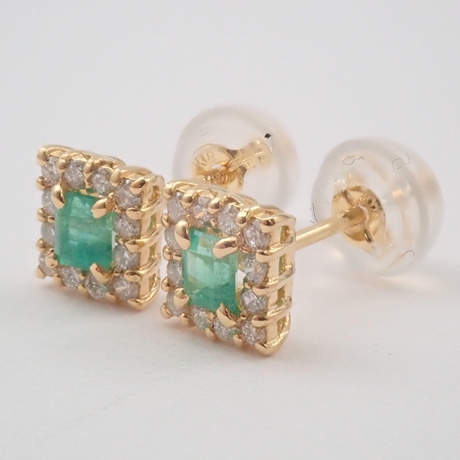 エメラルド　ピアス