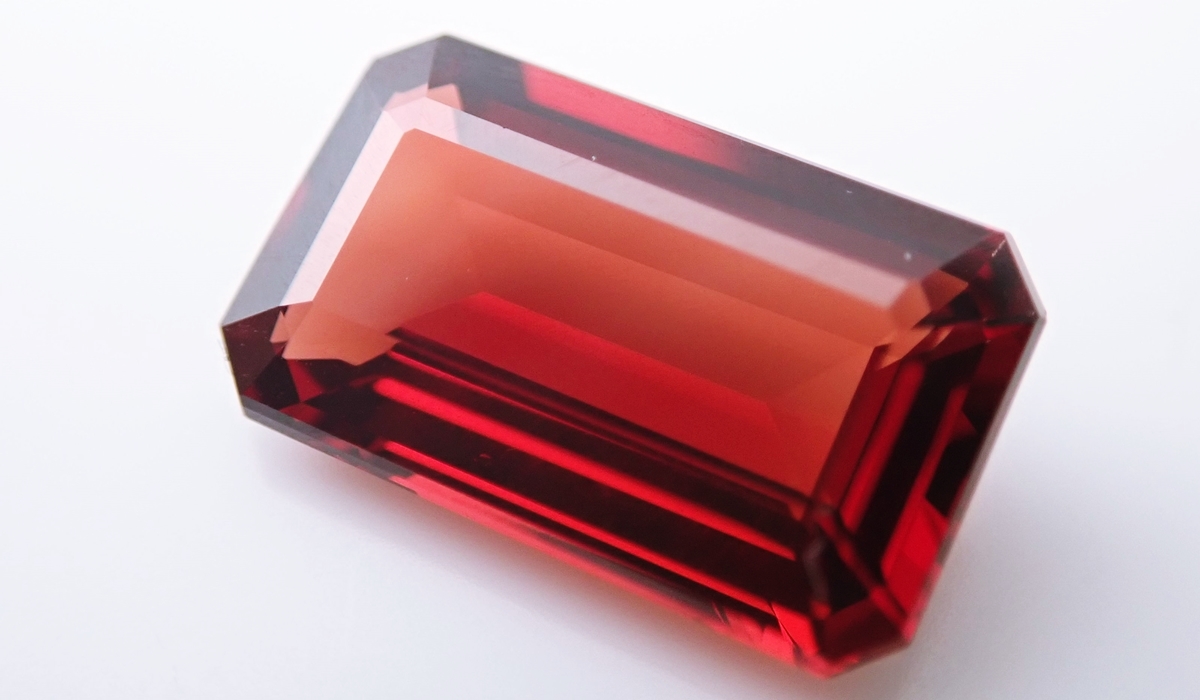 アルマンディンガーネット　ルース