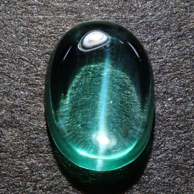 エメラルドキャッツアイ　ルース