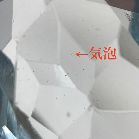 ガラスの気泡