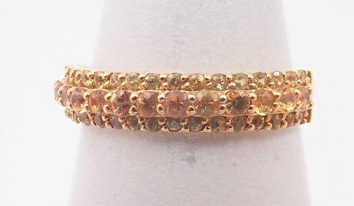 ゴールド　リング　イエローサファイア