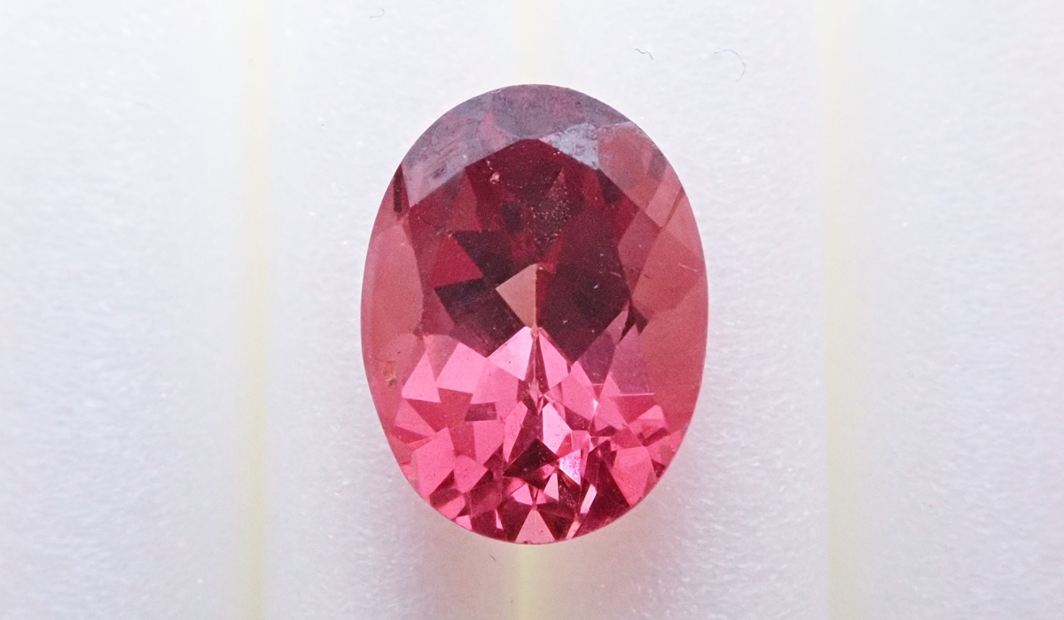 マラヤガーネット　ルース