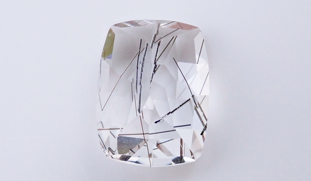 トルマリンインクォーツ　ルース