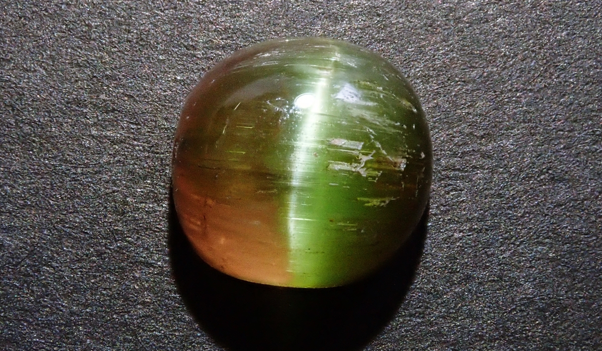 トルマリンキャッツアイ　ルース