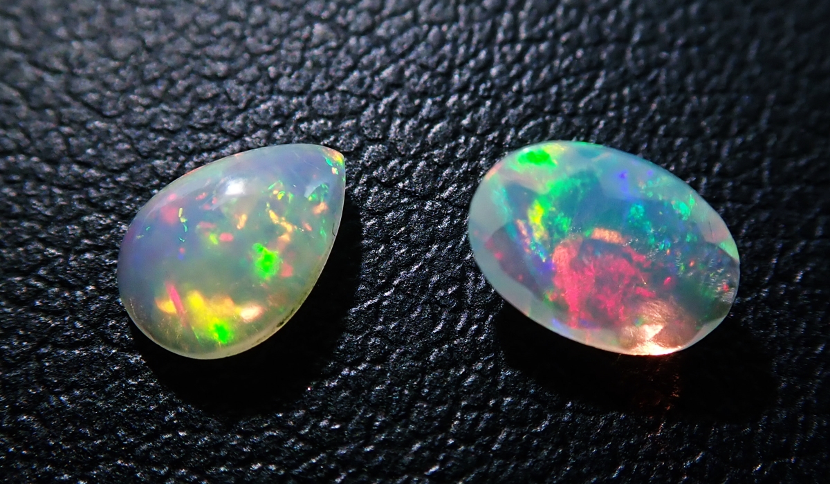 ウォーターオパール　ルース