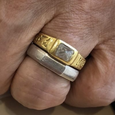 ラフダイヤモンド　指輪