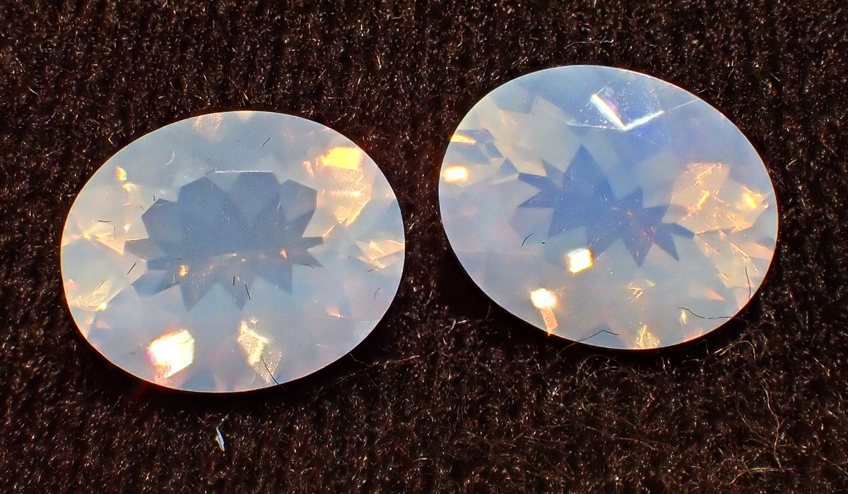 ブルーハイアライトオパール　ルース