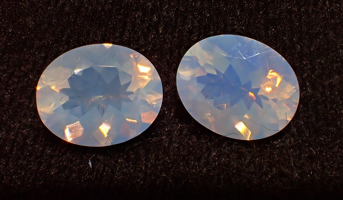 ブルーハイアライトオパール　ルース