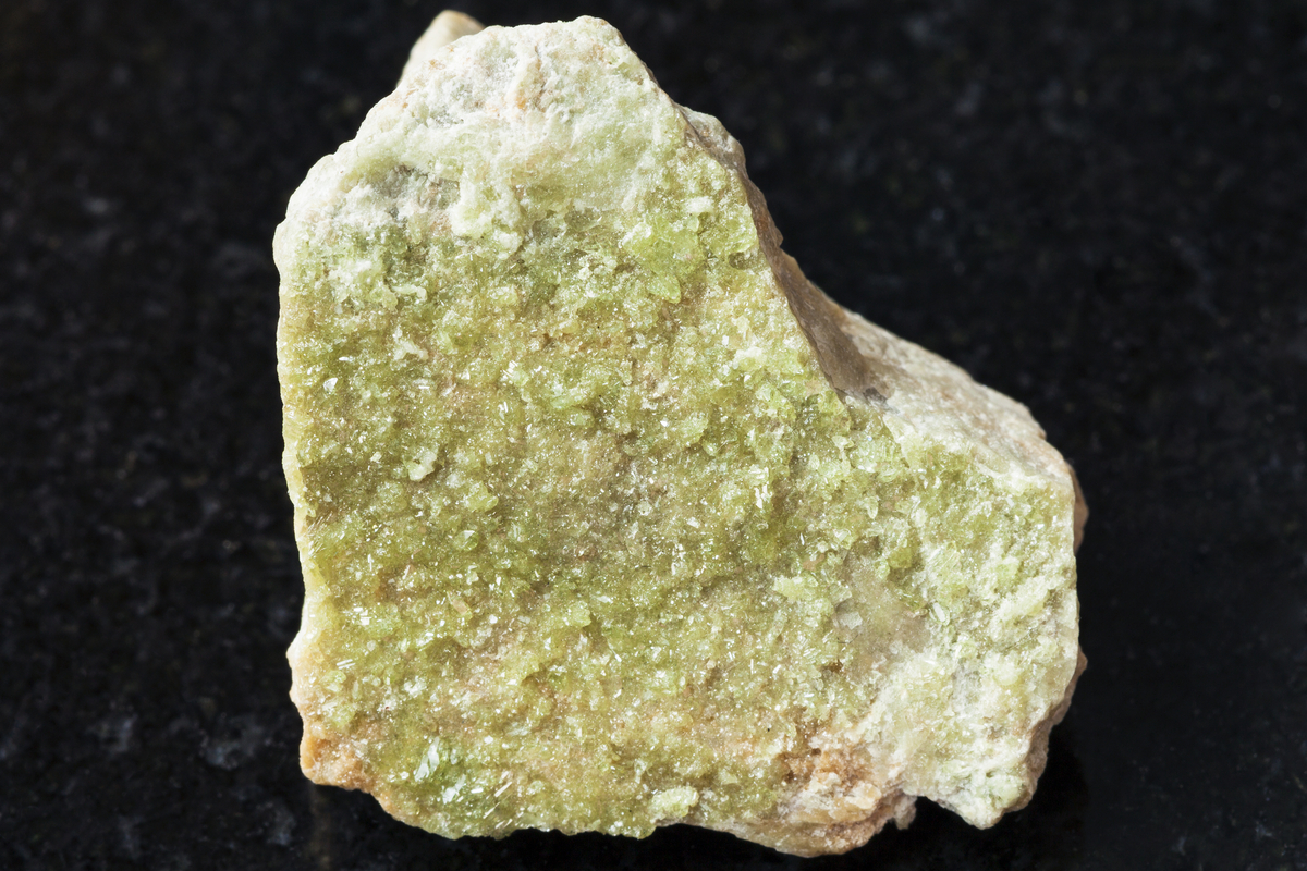 アイドクレース　原石