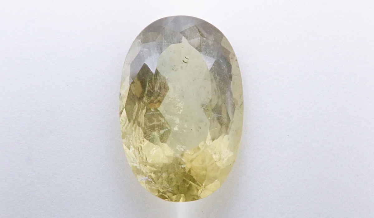 ヘリオドール　ルース