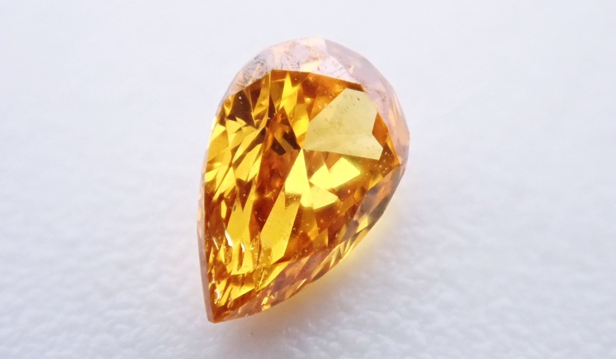 オレンジダイヤモンド　ルース