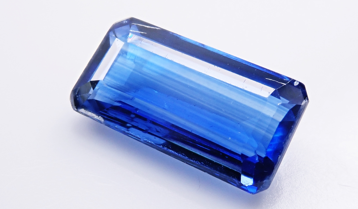 カイヤナイト　ルース