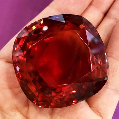 レッドアンバー