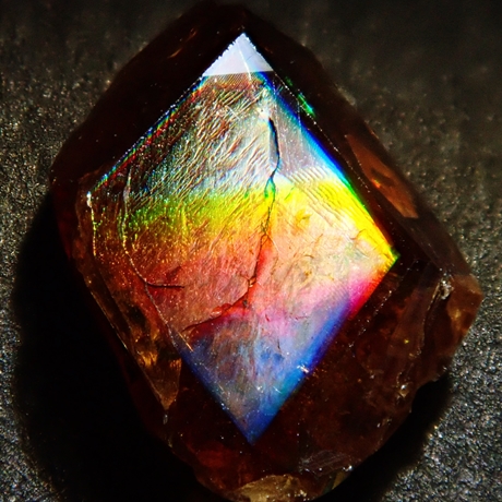 レインボーガーネット　ルース