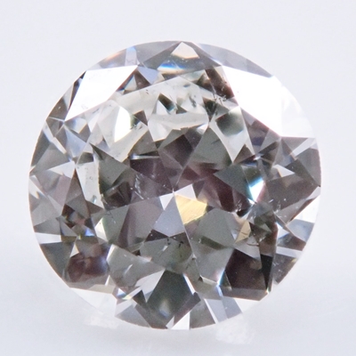 ラウンドブリリアントカット　ダイヤモンド　ルース