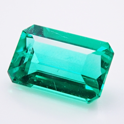 エメラルド　ルース