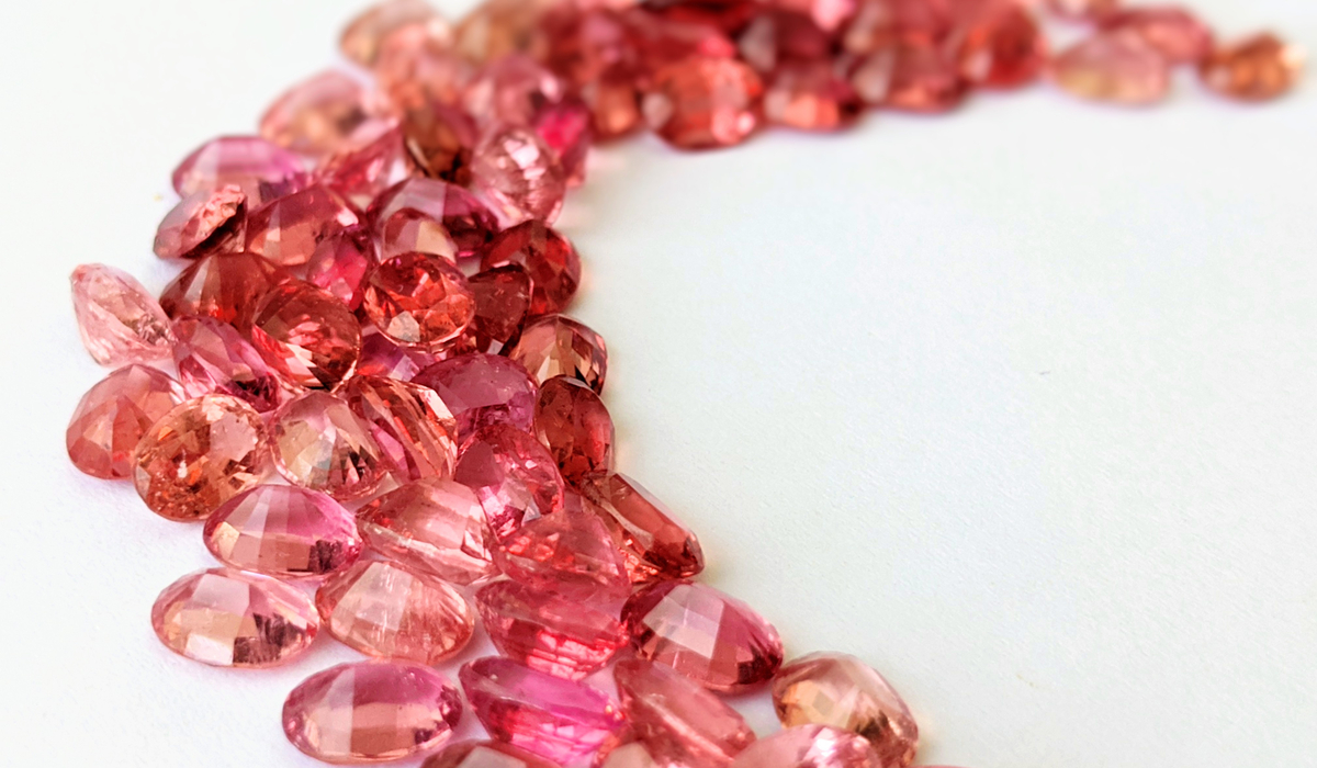 サファイア　スピネル