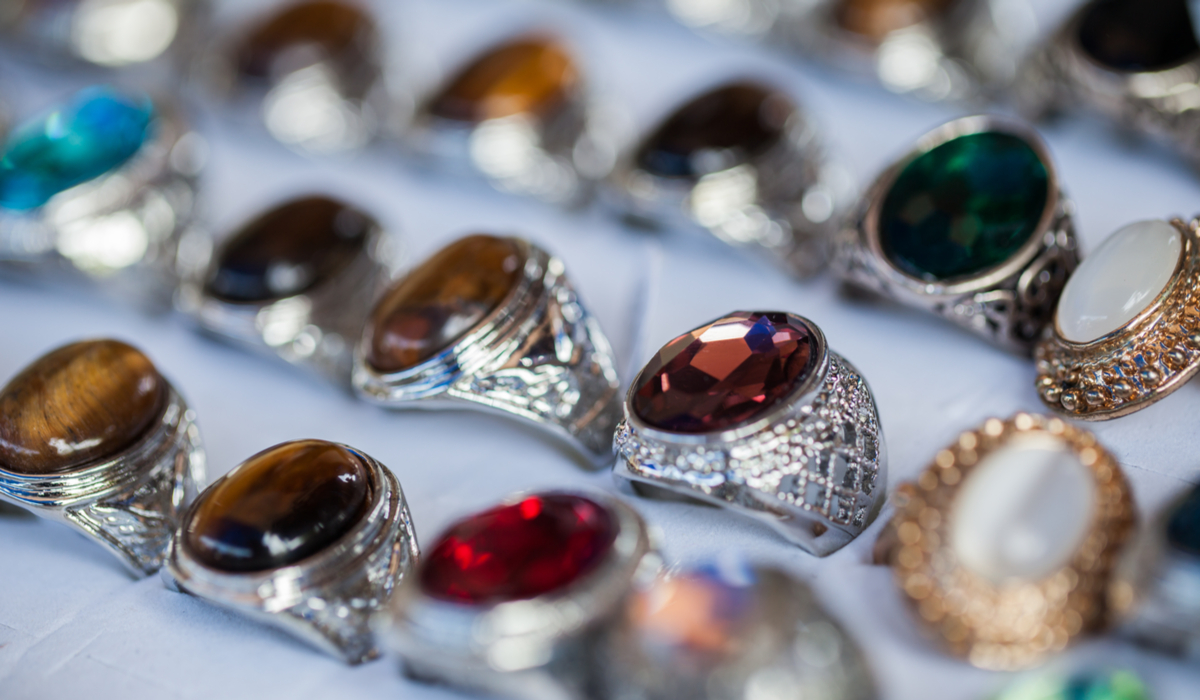 模造宝石 リング