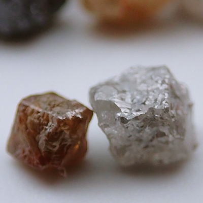 ダイヤモンド　原石