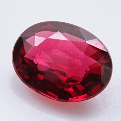 レッドスピネル　ルース