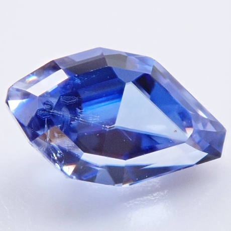 ベニトアイト　ルース