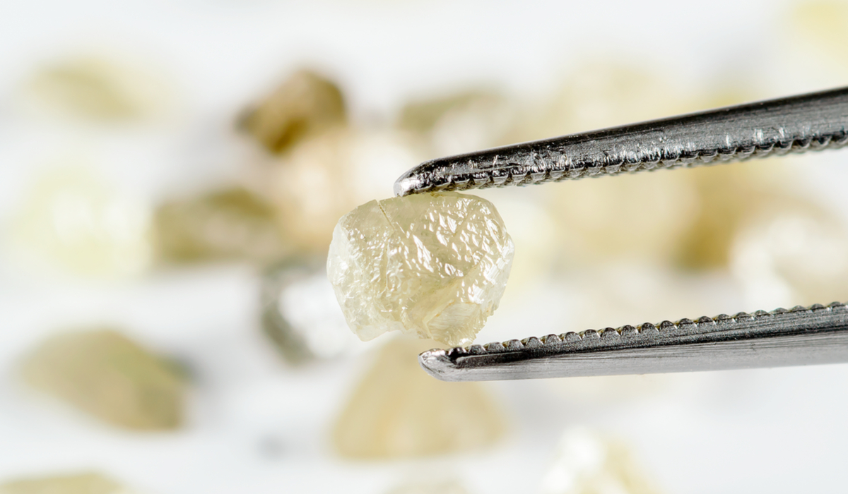 ダイヤモンド　原石　ラフダイヤモンド