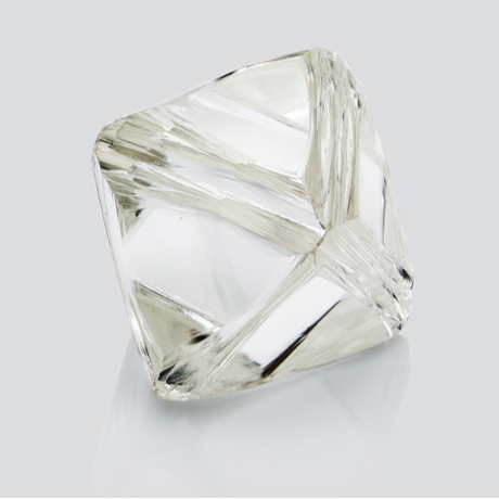 ダイヤモンド　原石　八面体