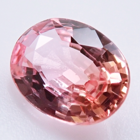 パパラチアサファイア　ルース