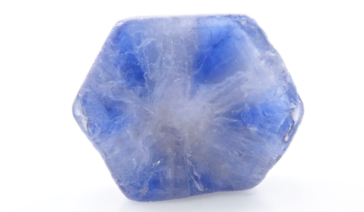 トラピッチェサファイア　ルース