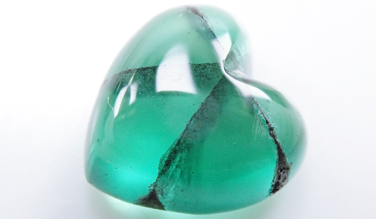 ノンオイルエメラルド　トラピッチェエメラルド　ルース