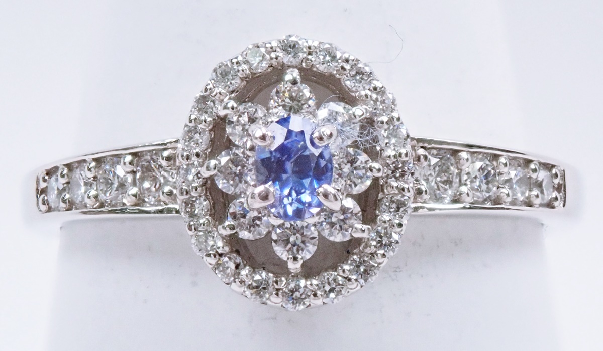 ベニトアイト　リング